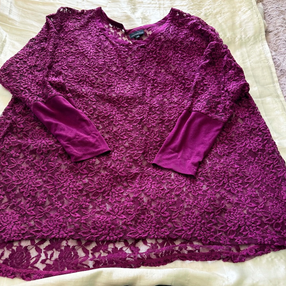 TOP, FLORAL LACE, BRIGHT CHERRY, SIZE 4X, LONG LACE SLEEVES, PLAIN CUFFS,